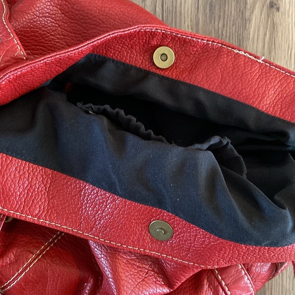 Red by Marc Ecko PU Leather Tote Bag - Picture 11 of 16